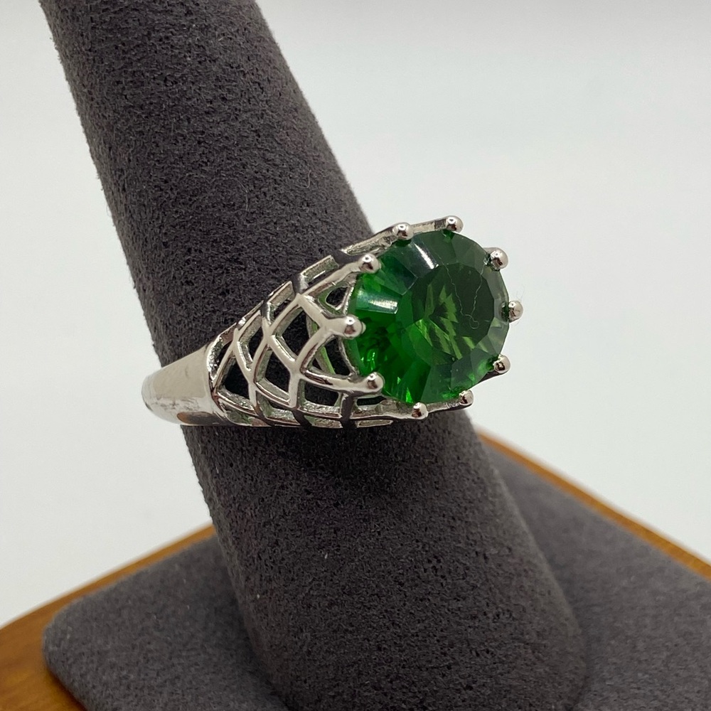Sterling Silver Chrome Diopside Filigree Ring • Size 8